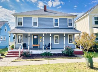 608 Jefferson Ave, Cape Charles, VA 23310
