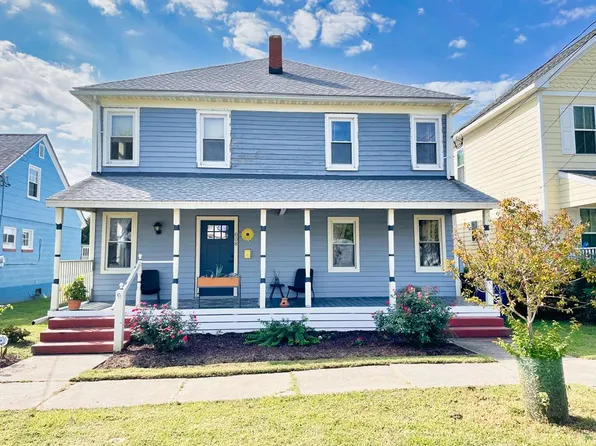 608 Jefferson Ave, Cape Charles, VA 23310