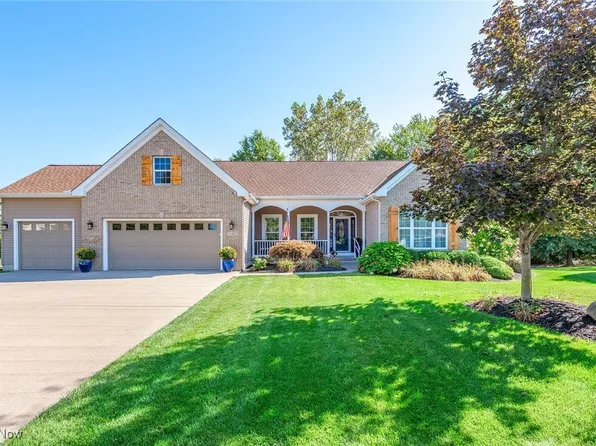 650 Eastpointe Ct, Amherst, OH 44001