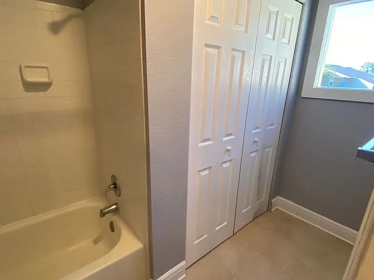 305 Lake Parsons Grn #101 — Photo 15