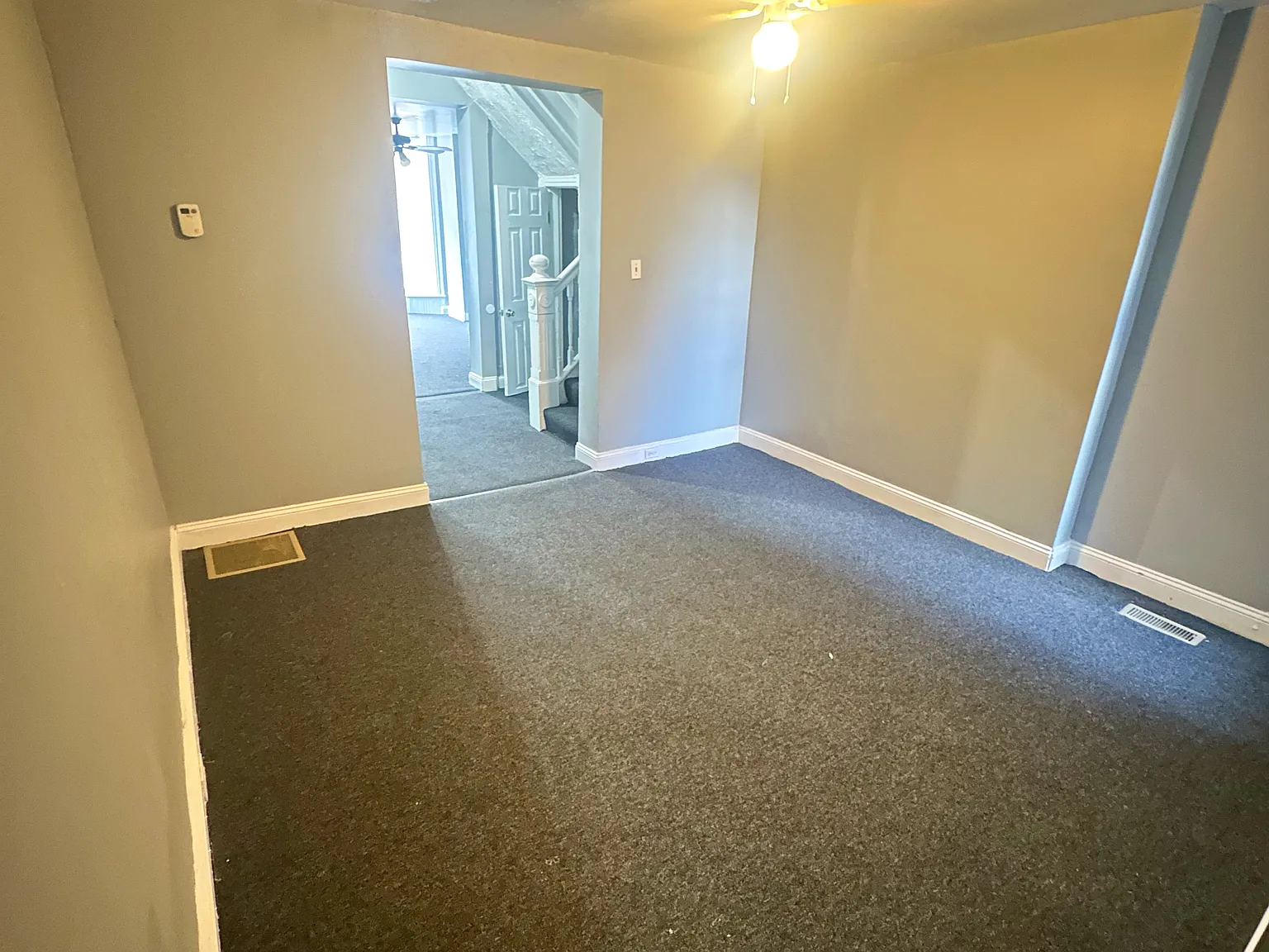 4 bed, 1.5 bath, $1,700 — Photo 3