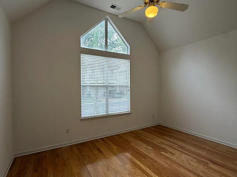 1207 Harbor River Dr — Photo 7