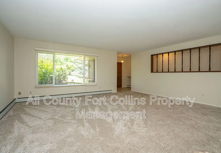 508 Louise Ln — Photo 3