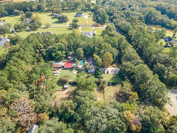 4th image of 9572 Mahan Dr