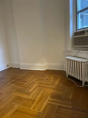 Rented by Manhattan Flats | media 23