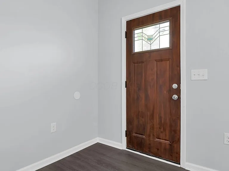 42 King Ave #B — Photo 11