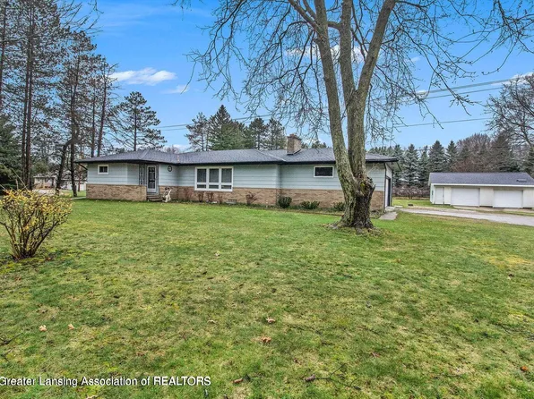 7520 W Beard Rd, Perry, MI 48872