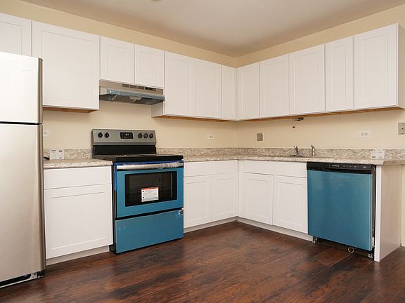 2nd image of 1101 Florence Dr APT B