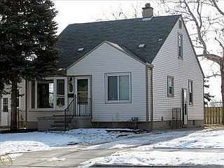 1st image of 533 Park Dr