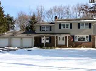 5806 Horning Rd, Kent, OH 44240