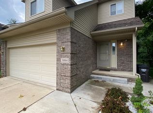 3084 Cherry Tree Ln, Ann Arbor, MI
