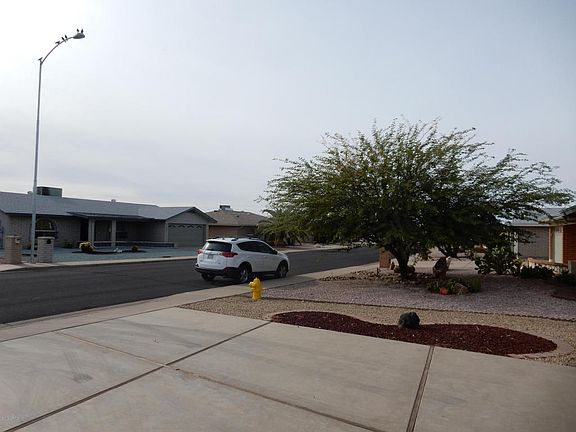 4th image of 4556 E Escondido Ave