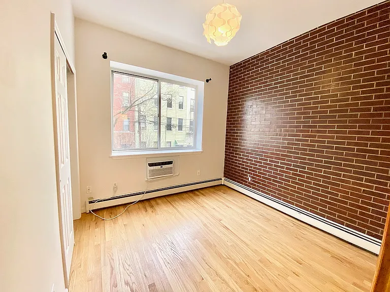 17 Judge St #3A — Photo 4