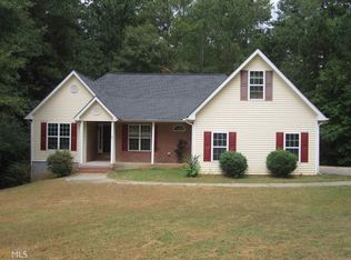 233 Lake Chase Dr N, Griffin, GA 30224