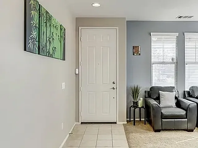 35462 Snead St — Photo 7