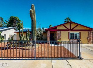 6430 Hummingbird Ln, Las Vegas, NV 89103