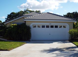 6288 Beaconwood Rd, Lake Worth, FL 33467