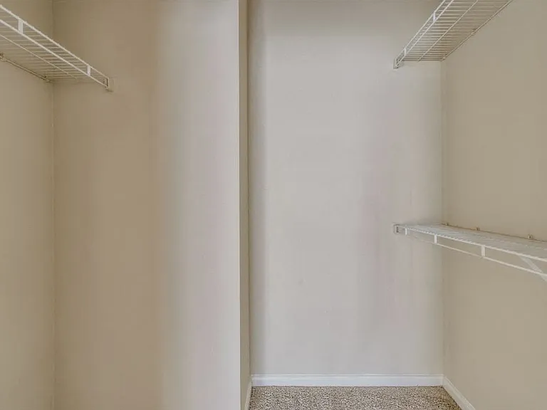 Skyview West Apartments — Photo 8