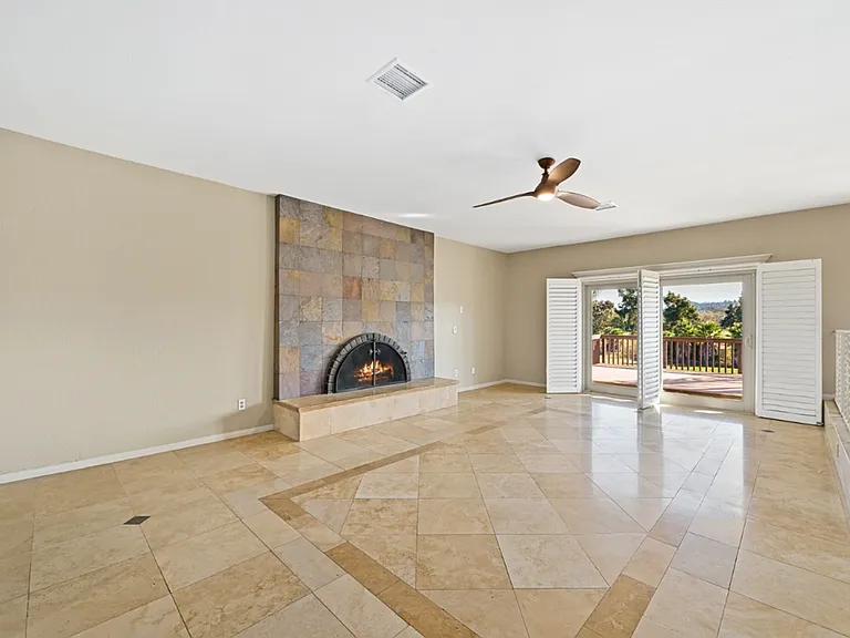 9219 Inverness Rd — Photo 8