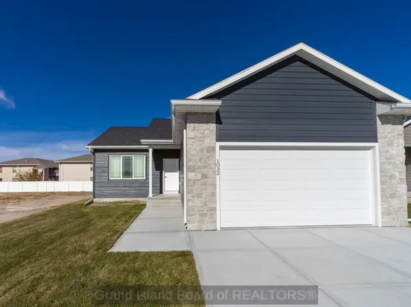 1032 Vandervoort Ave, Grand Island, NE 68801