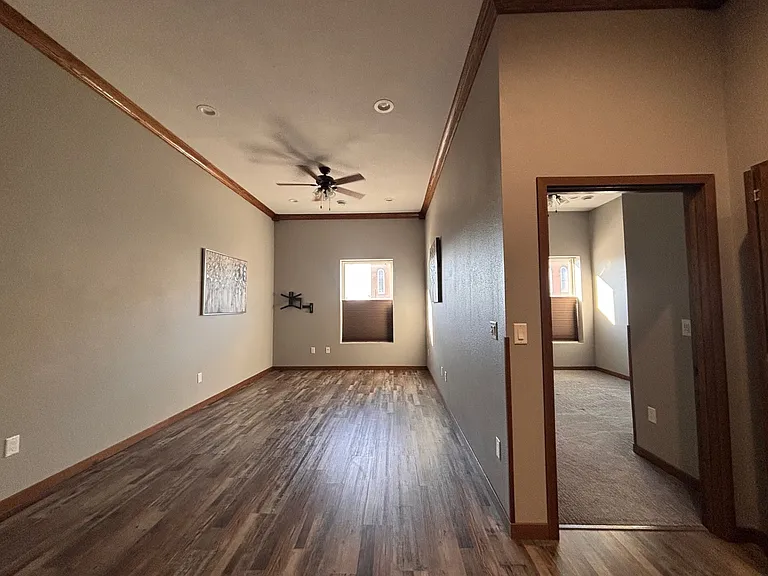 707 Main St #1 — Photo 5