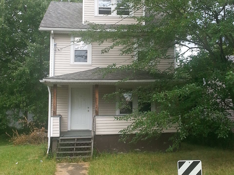 1st image of 691 Van Everett Ave