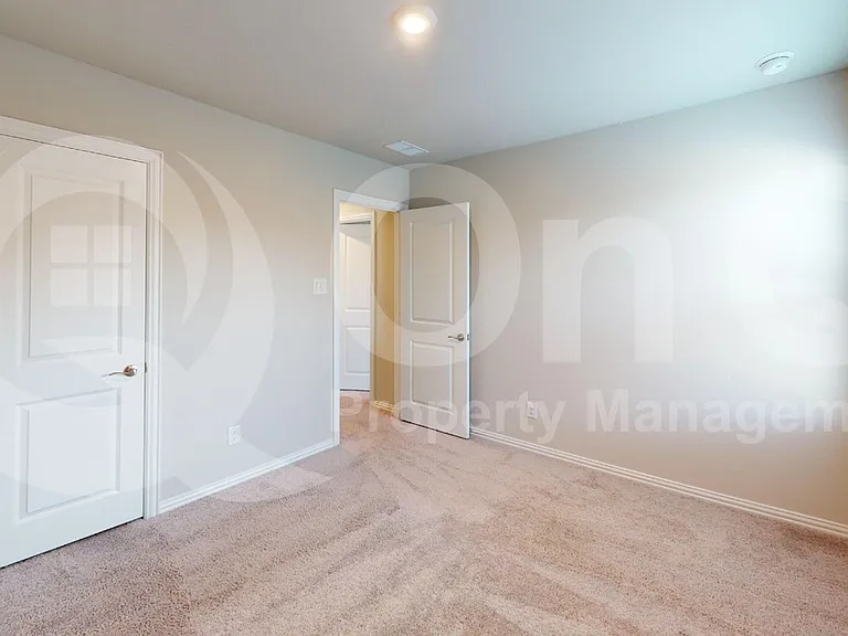1508 Lannon Ln — Photo 25