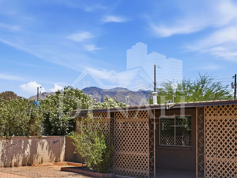 3801 N 4th Ave — Photo 31