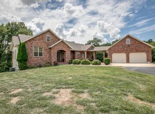 228 E Timothy Ridge Rd, Strafford, MO 65757