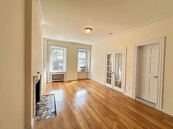 163 E 36th St, New York, NY