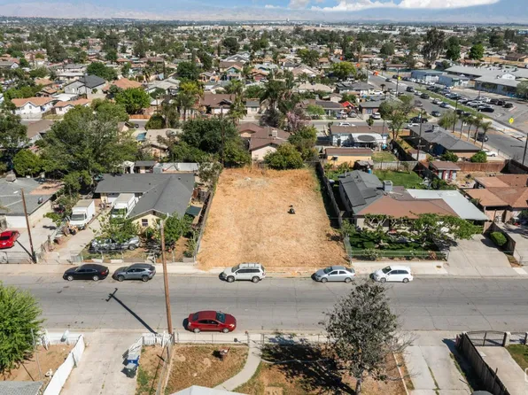 205 Bliss St, Bakersfield, CA 93307