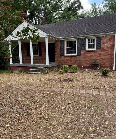 419 Chadwell Dr — Photo 15
