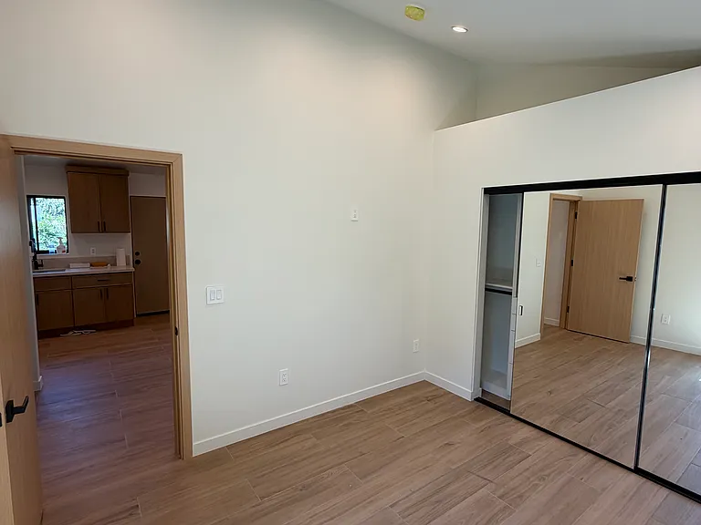 19700 Topham St — Photo 12