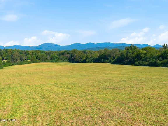 3rd image of Johnson Rd