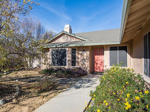 2nd image of 19414 Hollow Ln