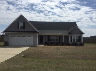 2800 Alley Rayven Dr, Fayetteville, NC 28306