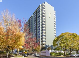 1220 NE 17th Ave APT 4C, Portland, OR 97232