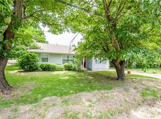 400 S Walnut St, Venus, TX 76084