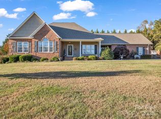 757 Smith Grove Rd, Forest City, NC 28043
