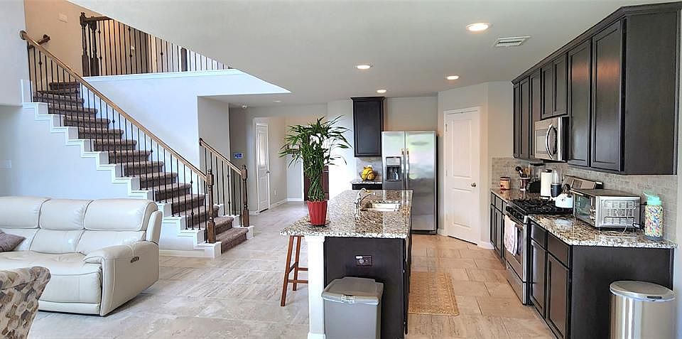 1st image of 12615 City Square Ln
