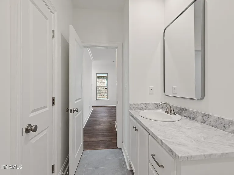 120 Sojourner Dr — Photo 19