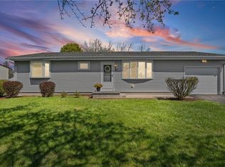 21 Andony Ln, Rochester, NY 14624