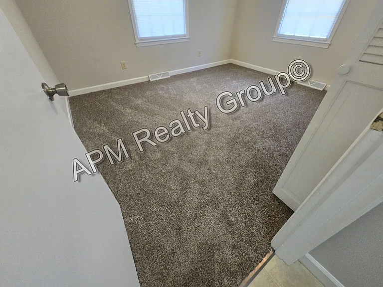 314 Steele Rd — Photo 9