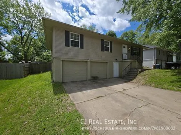 19215 E Ponca Ter, Independence, MO 64056