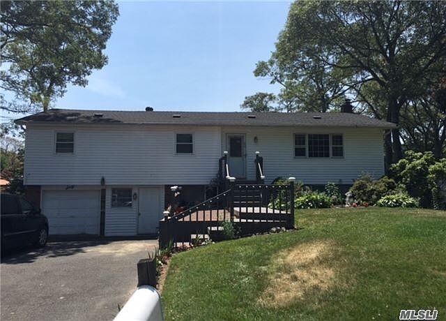 1st image of 60 Ferndale Ave