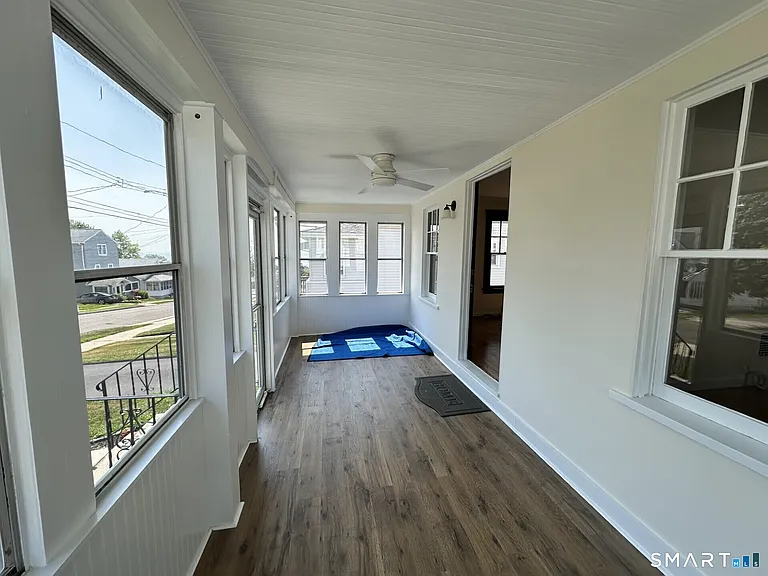 128 Grove Pl — Photo 16