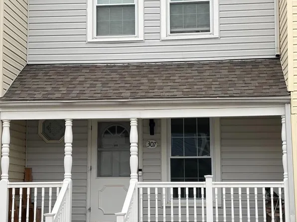 307 Madison Ct, Stafford, VA 22556