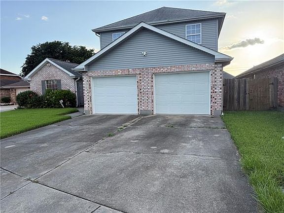 2nd image of 1008 Parc Helene Dr