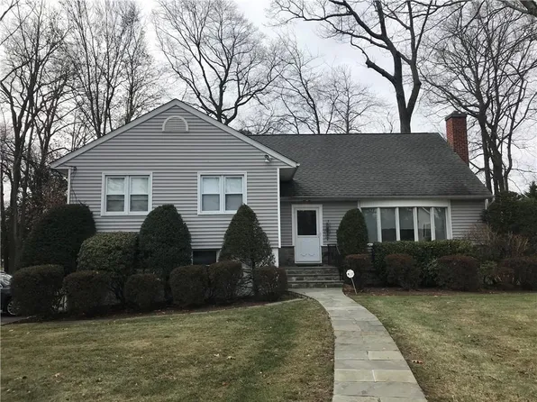 88 Marion Drive, New Rochelle, NY 10804