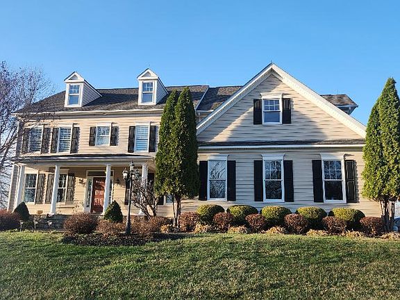2nd image of 16527 Hampton Rd